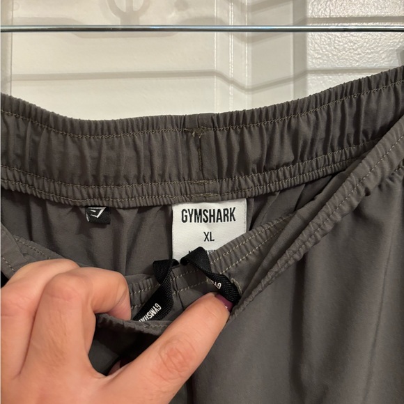 Gymshark gray lightweight Joggers - Picture 2 of 2